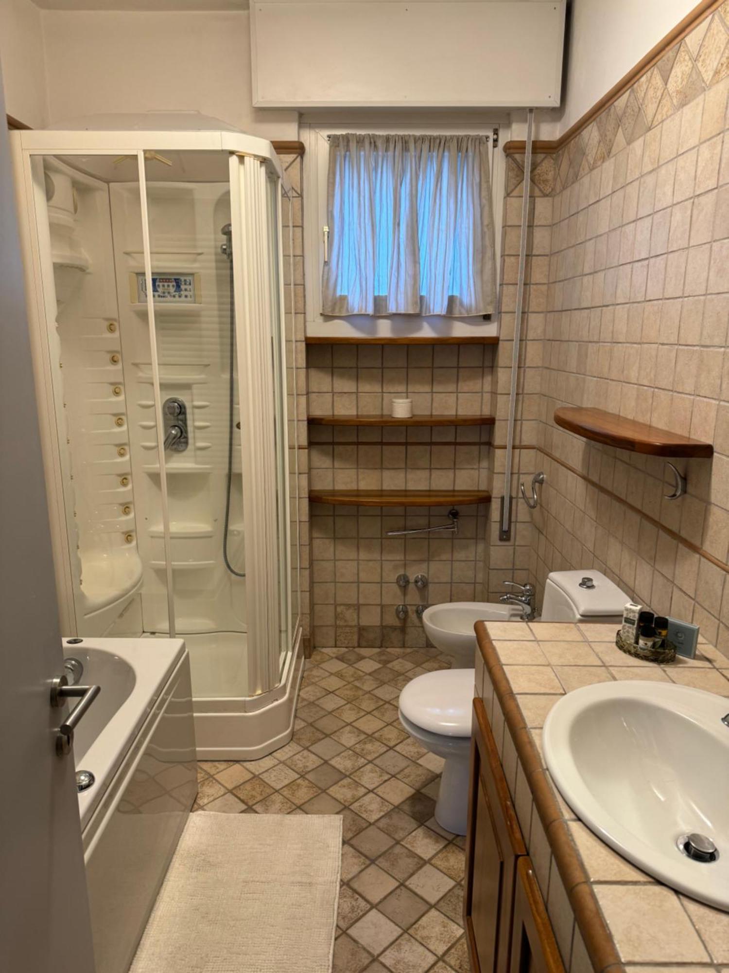 Oma Margareta Apartment Limone sul Garda Eksteriør billede